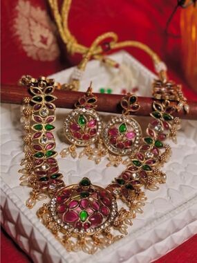 GULLUBAND PAKISTANI INDIAN DESIGNER KUNDAN JEWELRY SET